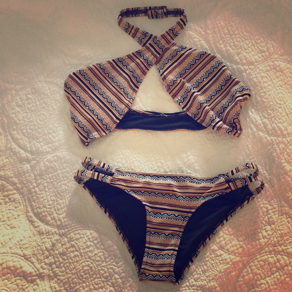 Volcom two piece bathing suit